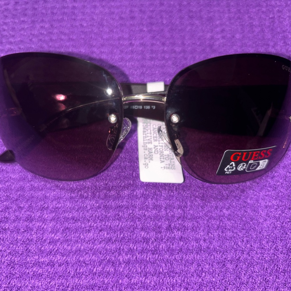 NWT Guess Rimless Sunglasses